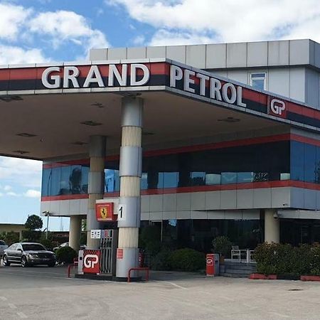 Grand Hotel Petrol Фієр Екстер'єр фото